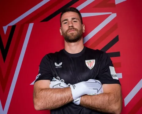 Unai Simón: ‘Alcanzar una copa con el Athletic me completa mucho más que diez trofeos en otro club’