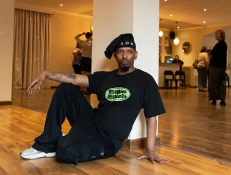 African Movement Artist Lee-ché Dreams of International Influence